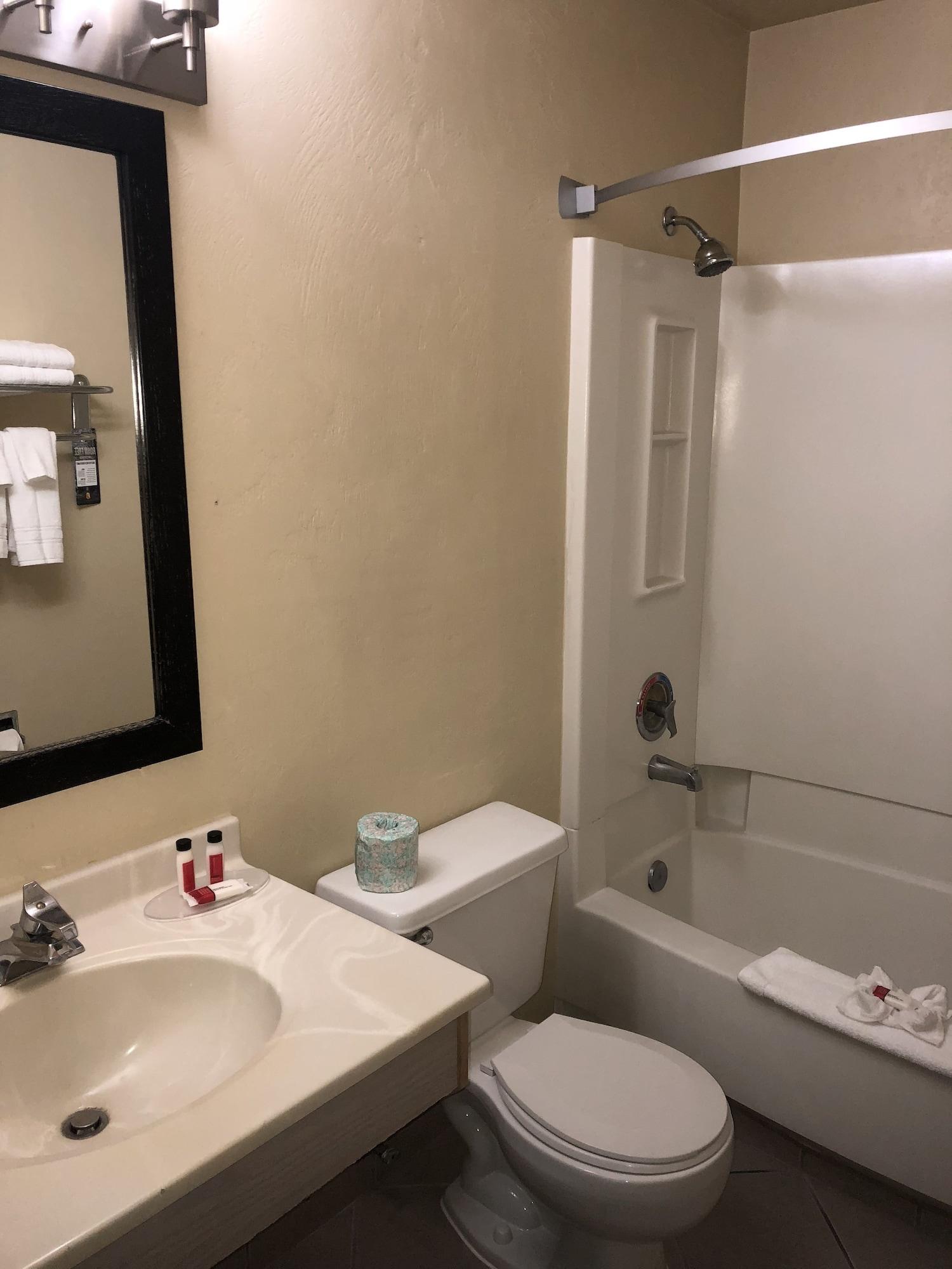 Super 8 By Wyndham Kennewick Motel Bagian luar foto