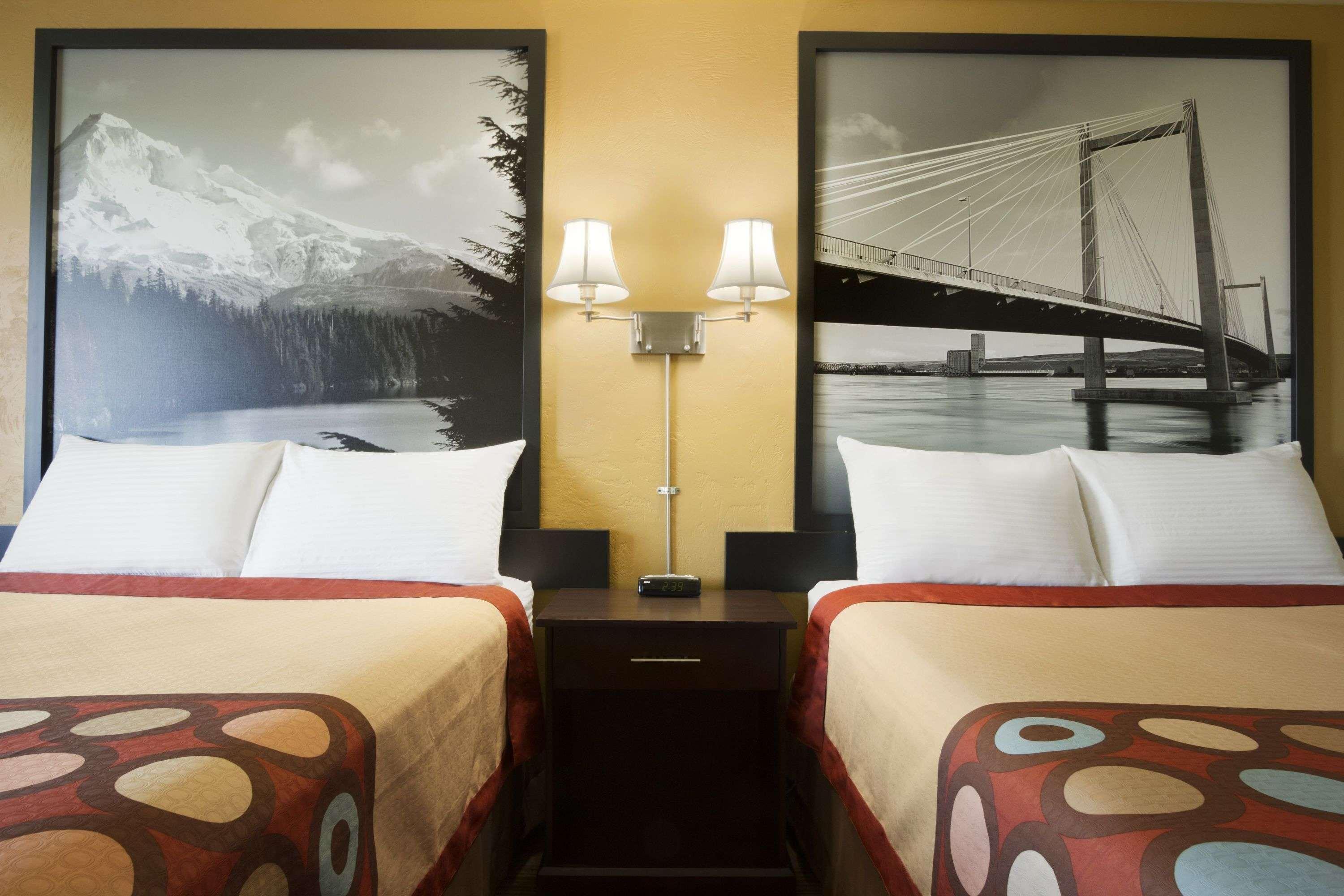 Super 8 By Wyndham Kennewick Motel Bagian luar foto